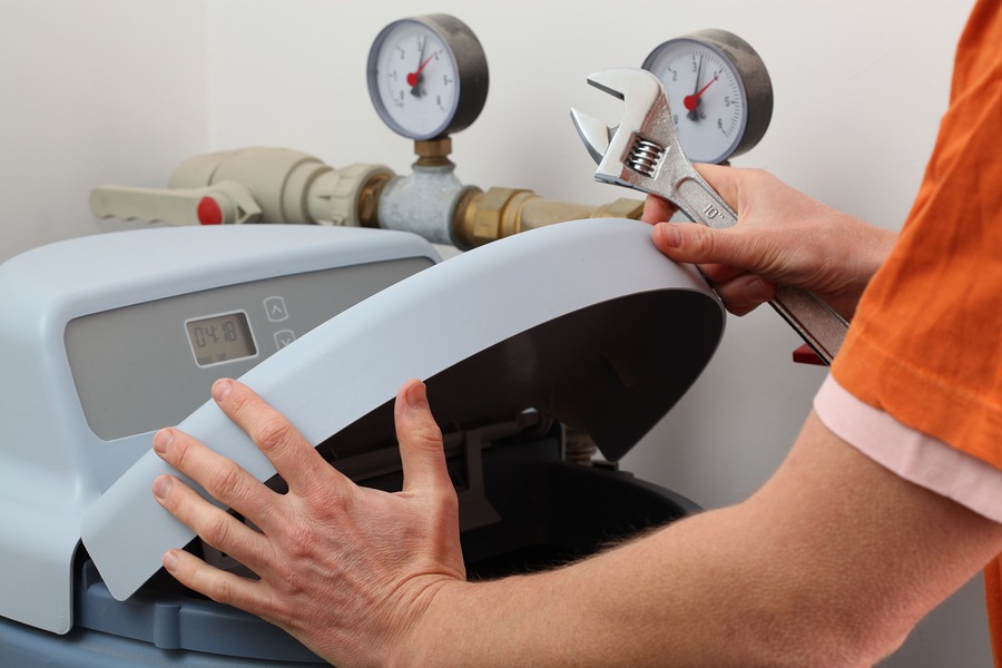 Water-Softener-Maintenance